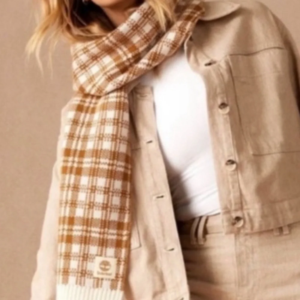 Timberlands Timberland Wheat/White Plaid Knit Scarf